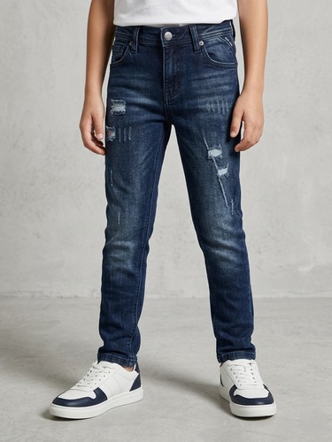 ג'ינס אופנתי של Seven Jeans