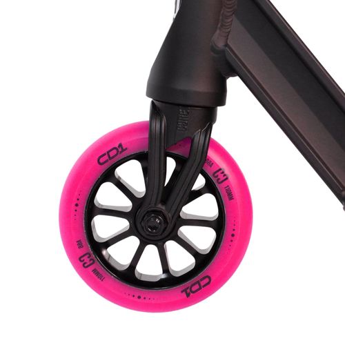 סקוט פעלולים CORE CD1 Scooter  Pink/Black