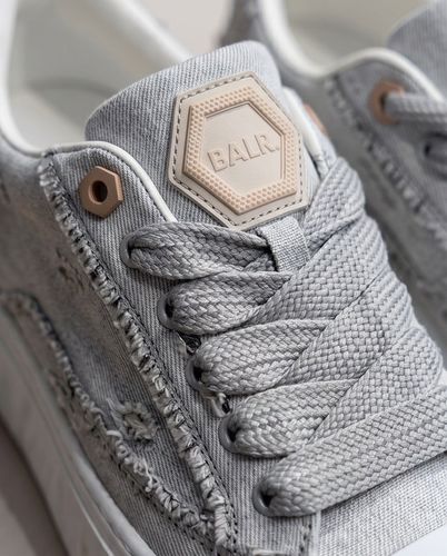 נעל BALR מידות 40-45 לגברים בגוון אפור בהיר