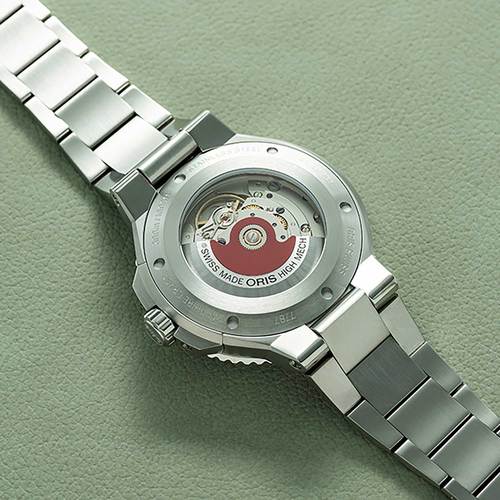ORIS Aquis Date Taste of Summer 41.5mm