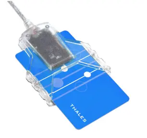 קורא כרטיסים חכם Thales IDBridge CT30