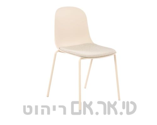 כסא מרופד דגם נובה בז'