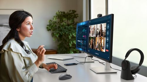 מסך מחשב Dell Pro P 27 USB-C Hub Conferencing P2726DEB