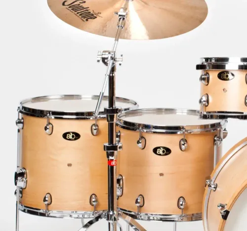 מערכת תופים ab Drums Classic Maple CM622-NLO