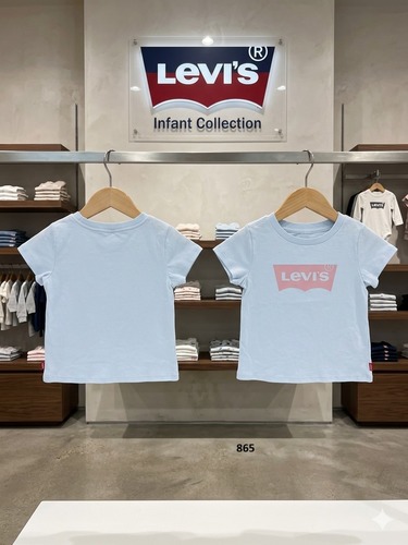 חולצת טי לילדים של Levi's