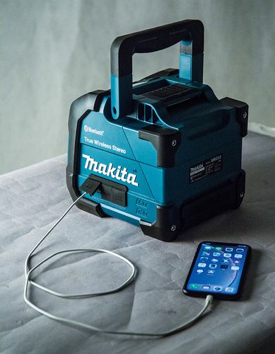 רמקול בלוטוס נטען/חשמלי - MAKITA DMR203 AC/18V