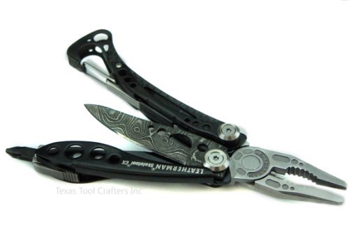 פלאייר משולב עם נרתיק מבד  Leatherman SKELETOOL DAMASCUS