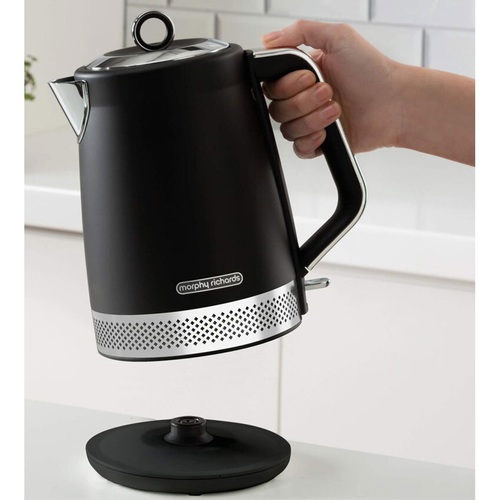 קומקום חשמלי 1.7 ליטר Morphy Richards מורפי ריצ'ארדס Illumination שחור