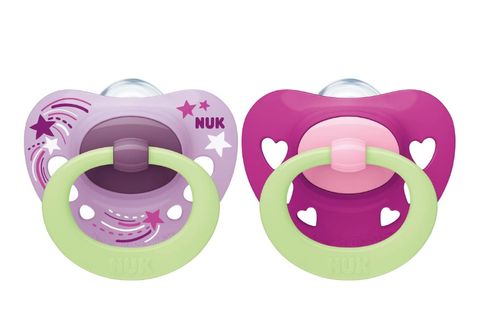 זוג מוצצי סיגנטור נייט NUK Signature Nights | סיליקון 6-18 חודשים | עם אפקט זוהר בחושך