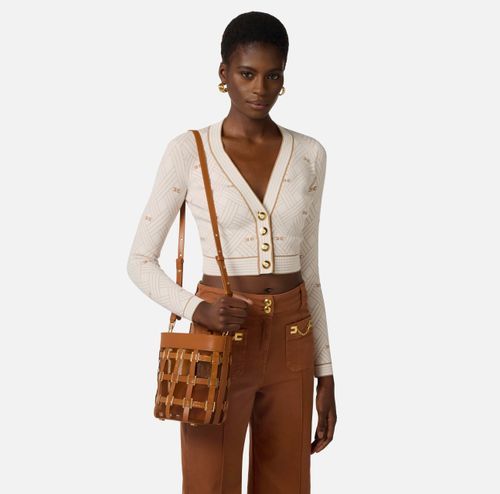 Mesh bucket bag with rings