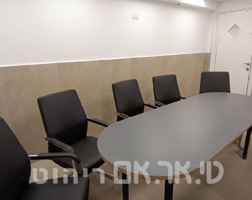 שולחן ישיבות קפסולה + כיסא דגם גומא