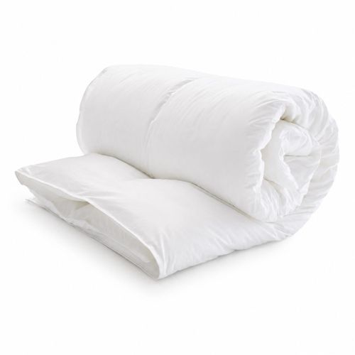 שמיכת מזגן זוגית לבנה פוך סינטטי 220x200 ס״מ