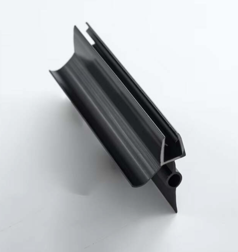 סף איטום PVC תחתון כפול 1 מטר 8 מ