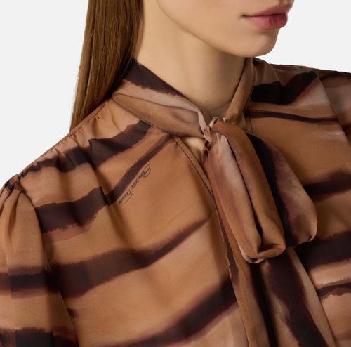 Chiffon blouse with tiger print