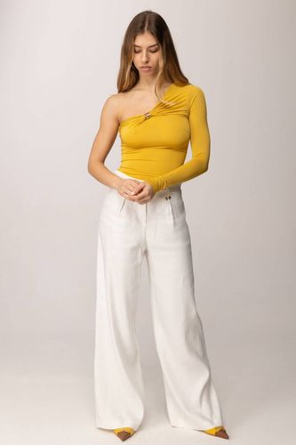 Top in lightweight crêpe jersey fabric