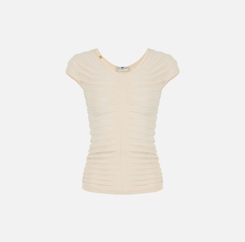 Cotton thread and viscose top