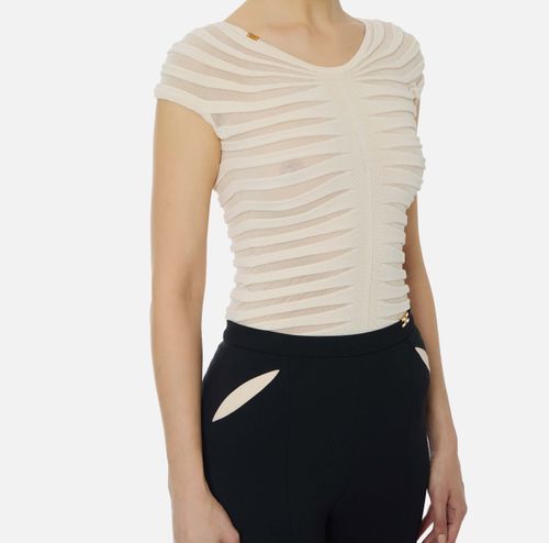 Cotton thread and viscose top