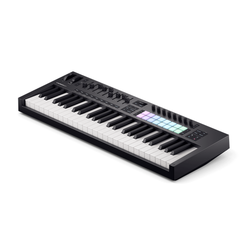 מקלדת שליטה novation LaunchKey 49 MK4