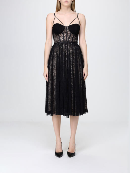 Dress in floral lace