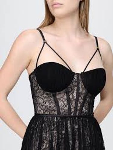 Dress in floral lace