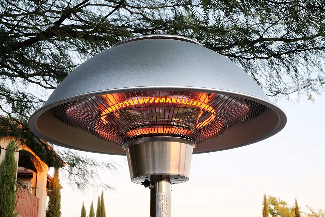 פטריית חימום תלייה דגם SIZO 2000W מבית Colder