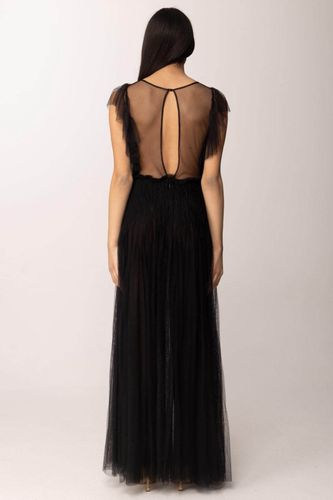 Red Carpet dress in tulle fabric