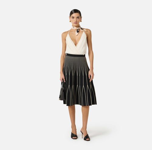 Two-colour knit skirt