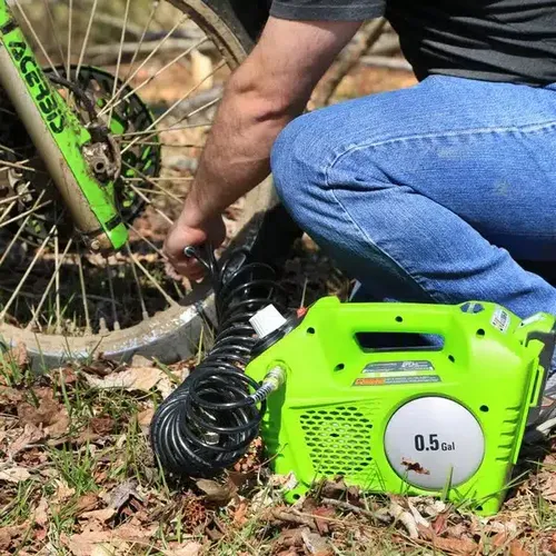 קומפרסור אוויר נטען Greenworks G24AC מק