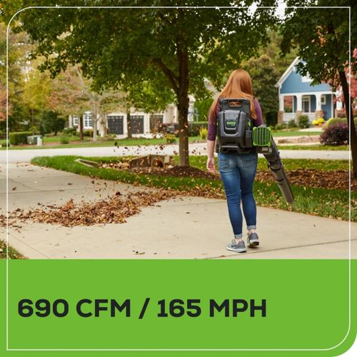 מפוח גב נטען Greenworks BLB492 Pro 80V - מפוח דו-שקעי מקצועי עם ספיקת אוויר 690CFM ומנוע Brushless לניקוי חצרות ועבודות גינון מקצועיות