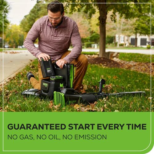 מפוח גב נטען Greenworks BLB492 Pro 80V - מפוח דו-שקעי מקצועי עם ספיקת אוויר 690CFM ומנוע Brushless לניקוי חצרות ועבודות גינון מקצועיות
