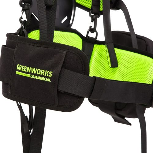 יחידת כח נישאת Greenworks 2946802 Pro 80V Dual Port - סוללת גב עם תא כפול לשתי סוללות, כבל ומתאם סוללת דמה להפעלת כל כלי גינון 80V Pro