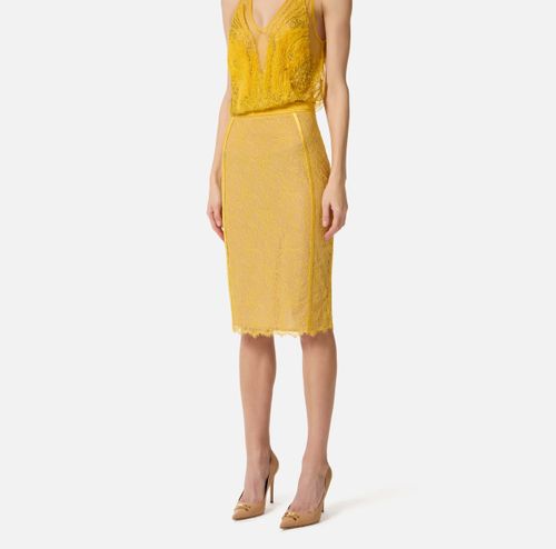 Skirt in floral lace and satin
