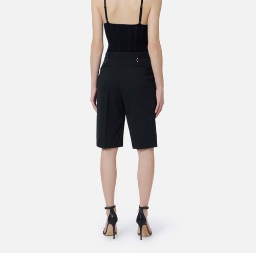 Cool wool Bermuda shorts