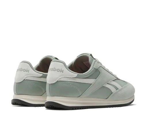 נעלי ריבוק Reebok World 70 | נשים 