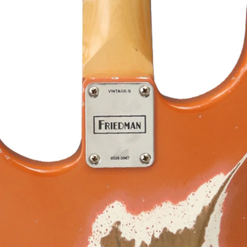 גיטרה חשמלית + ארגז FRIEDMAN VINTAGE S-AMRTN-TTT-MNQ52-V60O