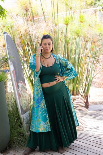 חצאית משולש plus size