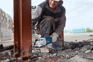 משחזת זווית בוש  BOSCH GWS 24-230H