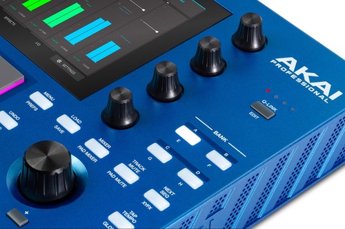זוית נוספת akai professional mpc one g2