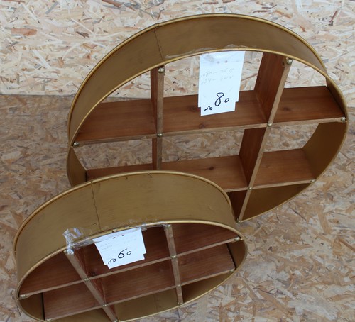 נישה עגולה מחולק מרובעים 60 ס