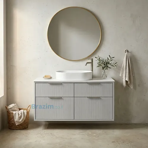 ארון אמבטיה תלוי אופל MDF אפור מחורץ, 4 מגירות עם ידיות כסופות וכיור מונח לבן.