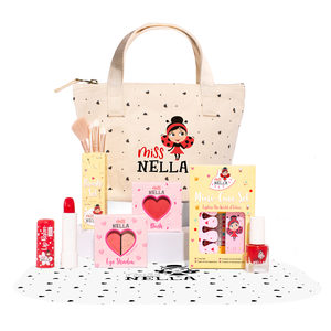 מארז איפור גלאם בתוך תיק MISS NELLA