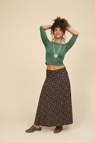 חולצת תחתית שרוול 3/4 - plus size