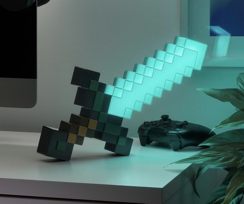 Minecraft Diamond Sword Lamp Blade - מנורת חרב יהלום 