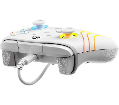  בקר חוטי לגיימינג Turtle Beach Afterglow Wave תאורת RGB – תואם Xbox ו‑PC לבן הכירו את שלט Afterglow Wave מבית Turtle Beach – שלט גיימינג חוטי עם טריגרים מתכווננים בטכנולוגיית Hall Effect, כפתורי פעולה ניתנים למיפוי, שליטה על שמע המשחק והצ’אט, תאורת RGB ח