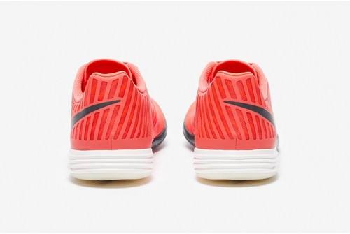 נעלי קט רגל מקצועיות Nike Lunar Gato II IC