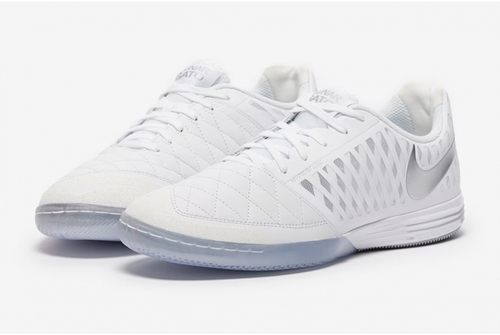 נעלי קט רגל מקצועיות Nike Lunar Gato II IC
