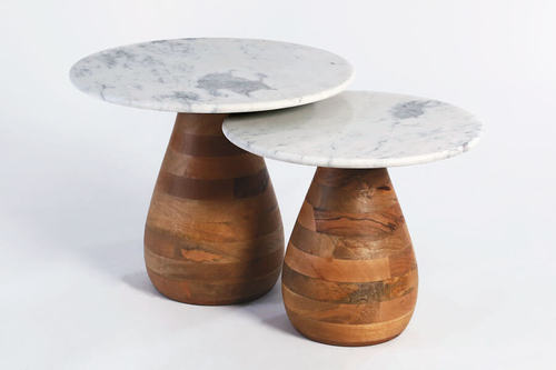 סט זוג שולחנות סלון פיסוליים MARBLE – עץ מנגו ושיש בהיר