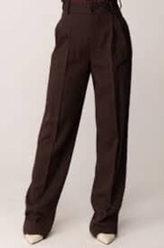 Gabardine trousers with darts