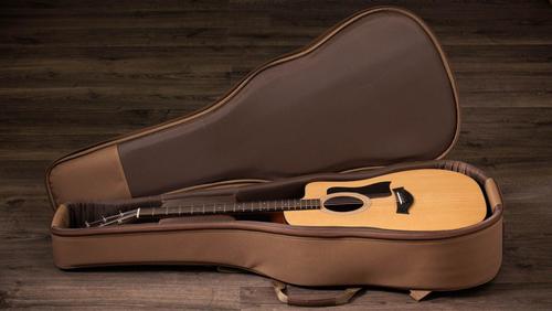 גיטרה אקוסטית מוגברת Taylor 110ce
