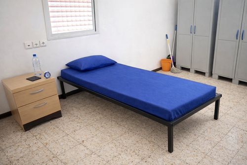 מיטת יחיד מברזל 190×70 חזקה במיוחד
